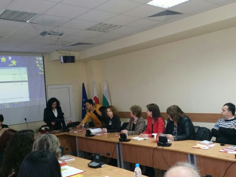 ЗАМЕСТНИК ОБЛАСТНИЯТ УПРАВИТЕЛ ИРИНА ИВАНОВА ПРИВЕТСТВА ДЕЛЕГАТИТЕ НА ОБЛАСТНОТО ОТЧЕТНО СЪБРАНИЕ НА БЧК - ВРАЦА
