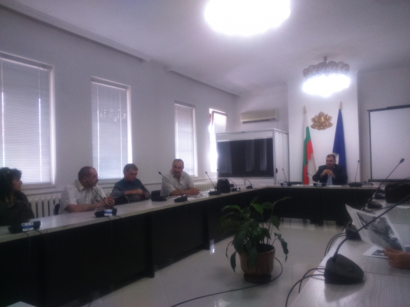 ЗАМЕСТНИК ОБЛАСТНИЯТ УПРАВИТЕЛ РЪКОВОДИ ЗАСЕДАНИЕ НА ОБЛАСТНАТА ЕПИЗООТИЧНА КОМИСИЯ