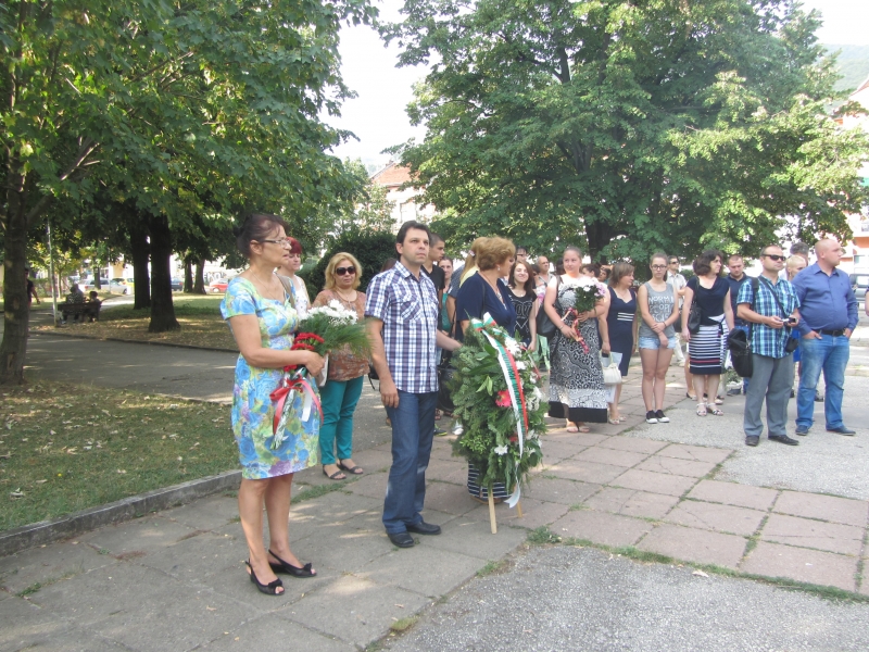 ПРЕДСТАВИТЕЛИ НА ОБЛАСТНА АДМИНИСТРАЦИЯ УЧАСТВАХА В ТЪРЖЕСТВОТО, ПОСВЕТЕНО НА 154-та ГОДИШНИНА ОТ РОЖДЕНИЕТО НА ВАСИЛ КЪНЧОВ