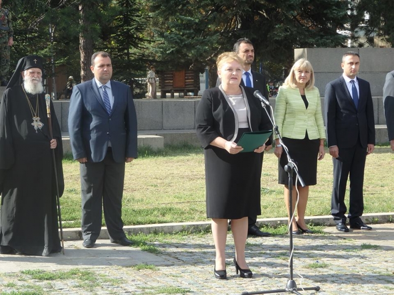 ВРАЦА ТЪРЖЕСТВЕНО ОТБЕЛЯЗА 108 ГОДИШНИНА ОТ ПРОВЪЗГЛАСЯВАНЕТО НА НЕЗАВИСИМОСТТА НА БЪЛГАРИЯ