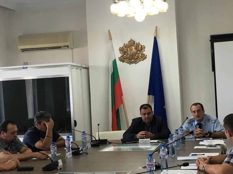 ЗАМЕСТНИК ОБЛАСТНИЯТ УПРАВИТЕЛ МИРОСЛАВ КОМИТСКИ ПРОВЕДЕ ИНФОРМАЦИОННА СРЕЩА ВЪВ ВРЪЗКА С ОТБЕЛЯЗВАНЕТО НА ЕВРОПЕЙСКИЯ ДЕН БЕЗ ЖЕРТВИ НА ПЪТЯ