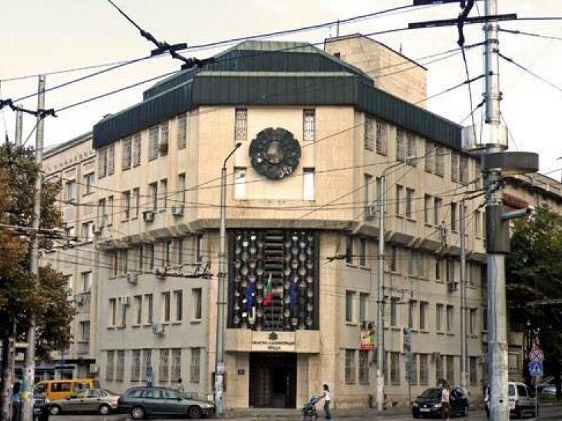Обявление за конкурс за длъжност старши експерт в Дирекция "Административен контрол, регионално развитие и държавна собственост" в Областна администрация- Враца