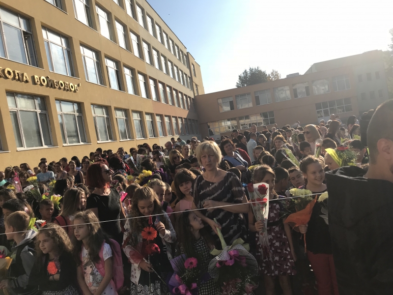ОБЛАСТНИЯТ УПРАВИТЕЛ МАЛИНА НИКОЛОВА ОТКРИ УЧЕБНАТА 2018/2019 ГОДИНА