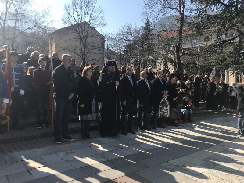 ОБЛАСТНИЯТ УПРАВИТЕЛ МАЛИНА НИКОЛОВА ПРИСЪСТВА НА ОТБЕЛЯЗВАНЕТО НА 146-ТА ГОДИШНИНА ОТ ГИБЕЛТА НА АПОСТОЛА