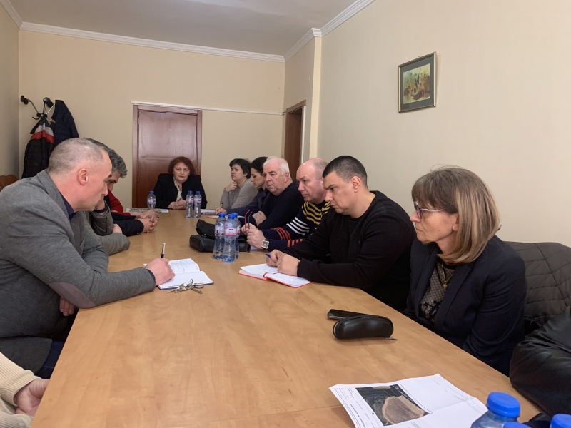 ОБЛАСТНИЯТ УПРАВИТЕЛ НА ОБЛАСТ ВРАЦА МАЛИНА НИКОЛОВА СВИКА ИЗВЪНРЕДНО ЗАСЕДАНИЕ НА ОБЛАСТНИЯ КРИЗИСЕН ЩАБ