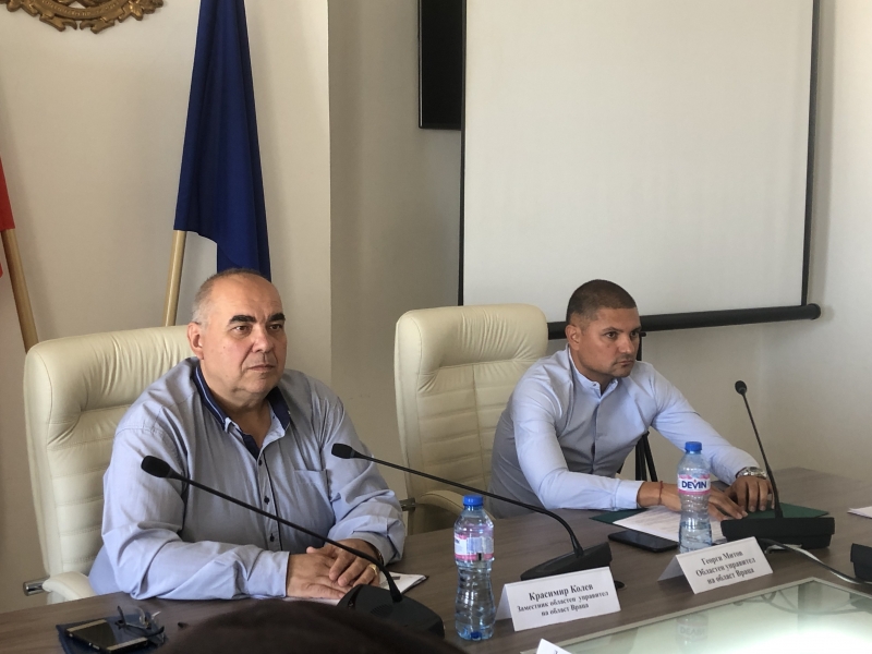 ОБЛАСТНИЯТ УПРАВИТЕЛ ГЕОРГИ МИТОВ ПРОВЕДЕ КОНСУЛТАЦИИ ЗА СЪСТАВА НА РИК – ВРАЦА