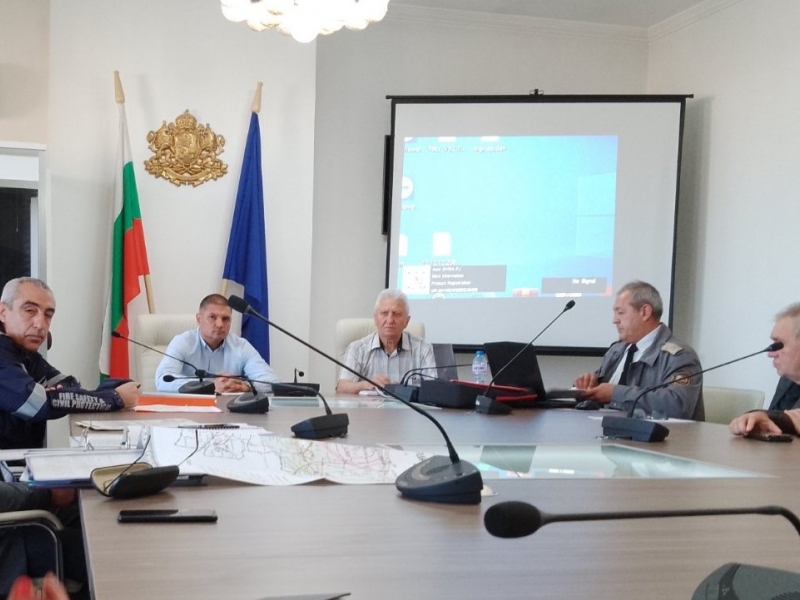 ОБЛАСТНИЯТ ЩАБ ЗА ЗАЩИТА ПРИ БЕДСТВИЯ ПРОВЕДЕ УЧЕНИЕ