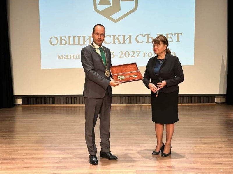 ЗАКЛЕХА СЕ НОВОИЗБРАНИТЕ ОБЩИНСКИ СЪВЕТНИЦИ НА ВРАЦА, КМЕТЪТ НА ОБЩИНАТА И КМЕТОВЕТЕ НА КМЕТСТВА