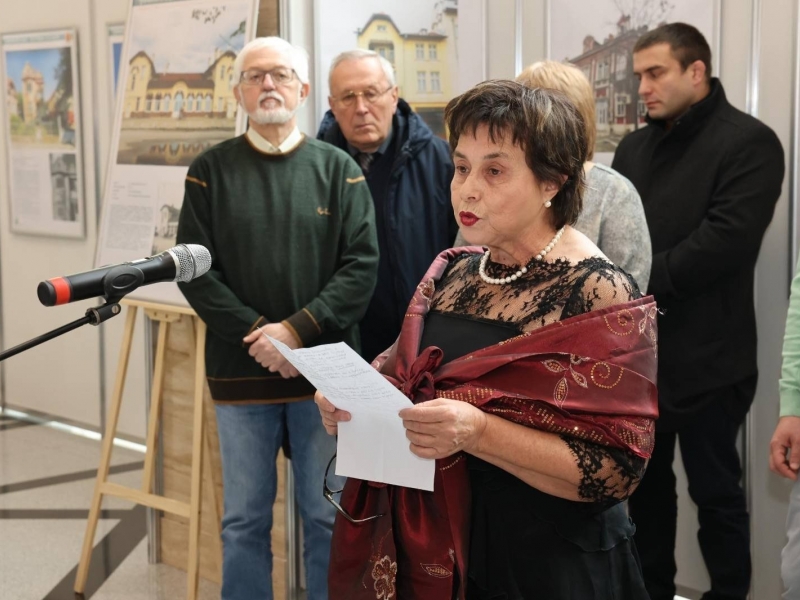 ИЗЛОЖБА “ВРАЧАНСКИТЕ КЪЩИ - НЕСТИХВАЩО ДОСТОЛЕПИЕ” В НАРОДНОТО СЪБРАНИЕ 