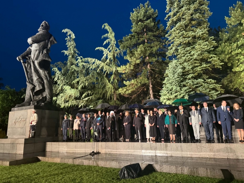 Областният управител Росен Михайлов взе участие в тържествения митинг-заря във Враца