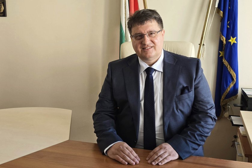 Областният управител Росен Михайлов с поздрав по случай 189 години от рождението на Васил Левски