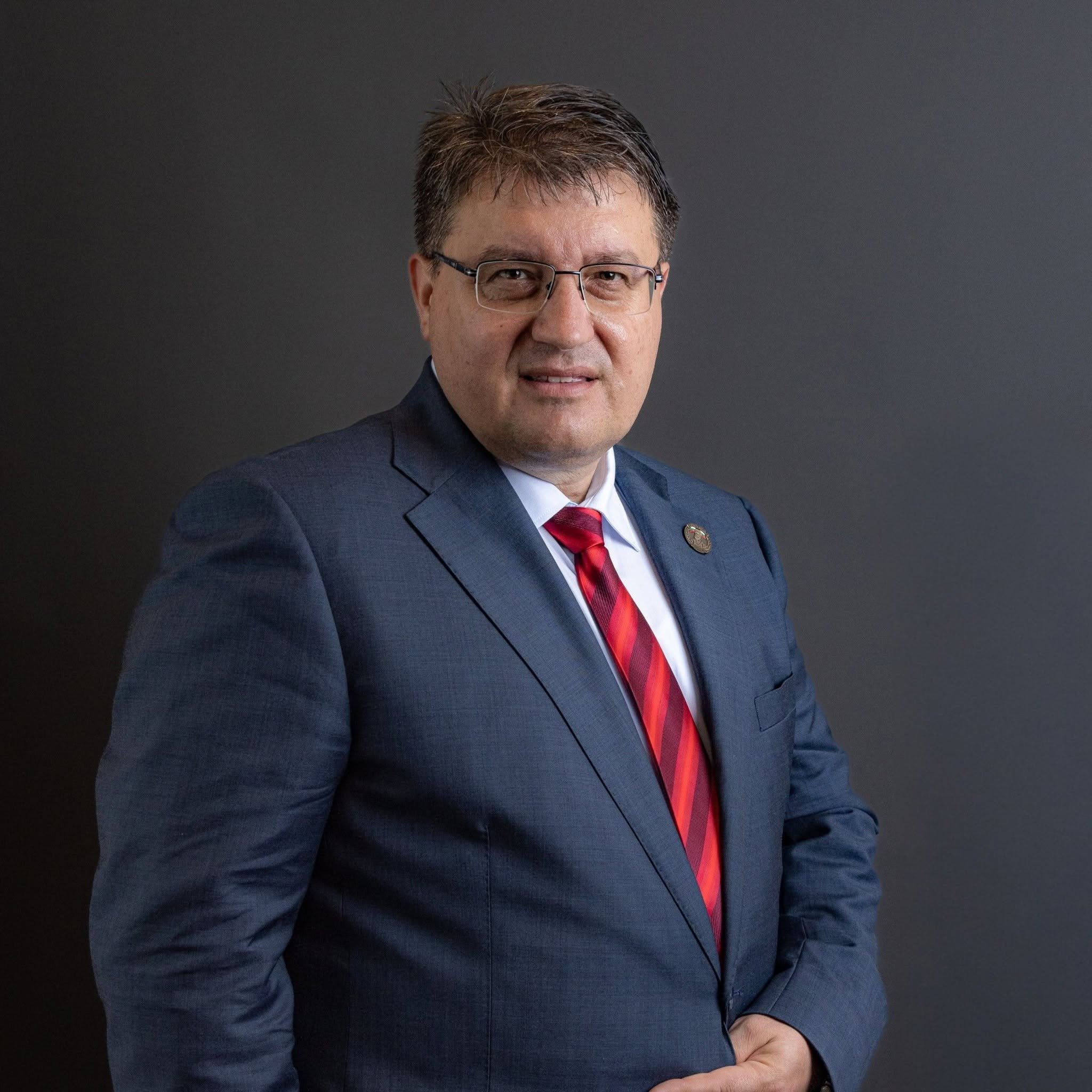 Поздрав на областния управител на област Враца Росен Михайлов по случай професионалния празник на служителите в МВР